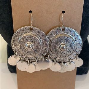 💐6/25 dangle sliver toned disc patterned